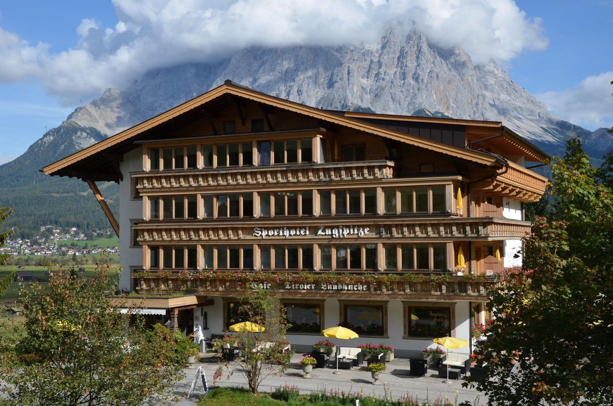 לרמוס Sporthotel Zugspitze מראה חיצוני תמונה