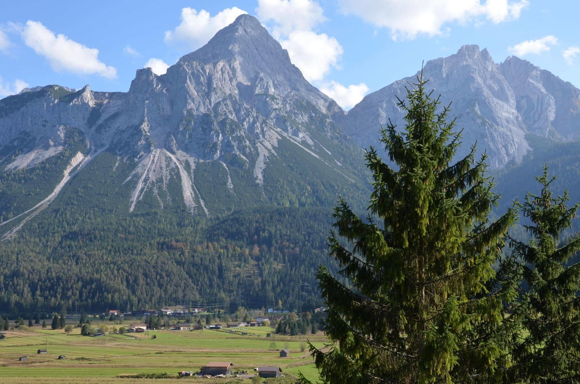 לרמוס Sporthotel Zugspitze מראה חיצוני תמונה